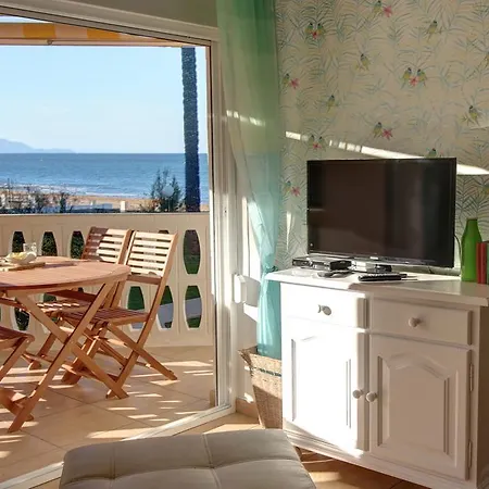 Oliver Playa * Denia